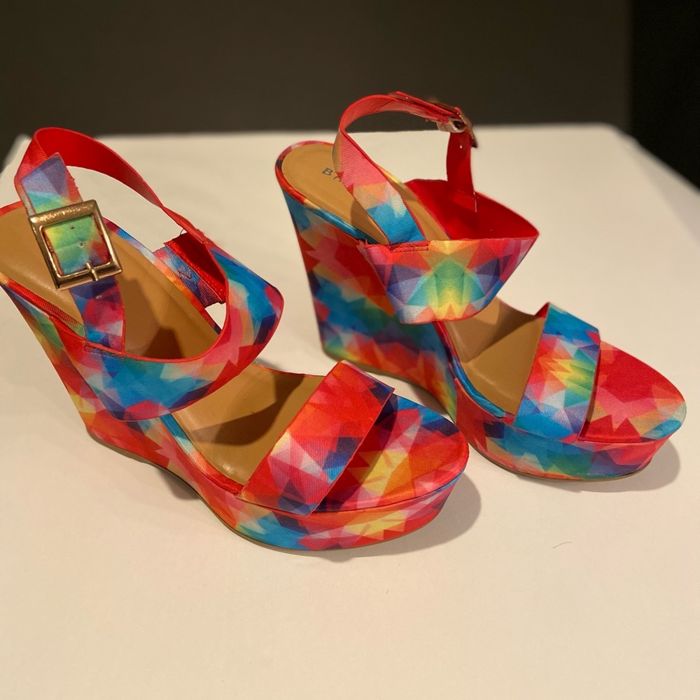 New Women's Sandals Size 10